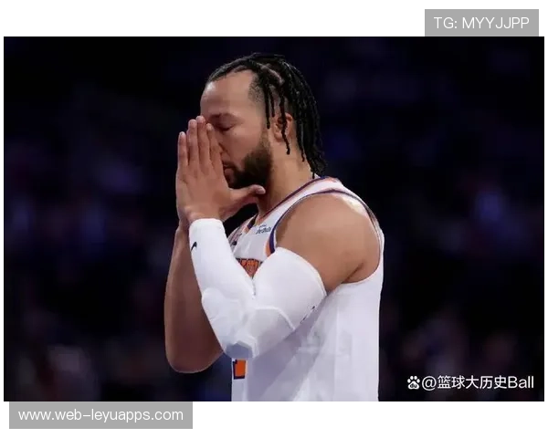 布伦森脚踝伤势出现反复,尼克斯医疗组:G5 是否出战需临场评估。 布伦森脚踝伤势出现反复,尼克斯医疗组:G5 是否出战需临场评估。